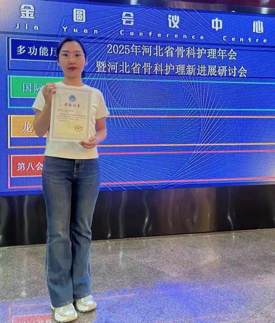 06092e18f75c96230e4976bcc129f0e.jpg